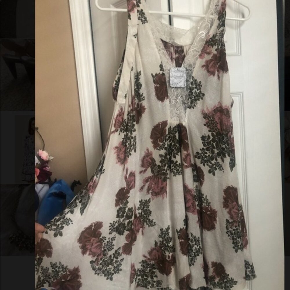 Free people Bohemian floral dress - NWT, brand new